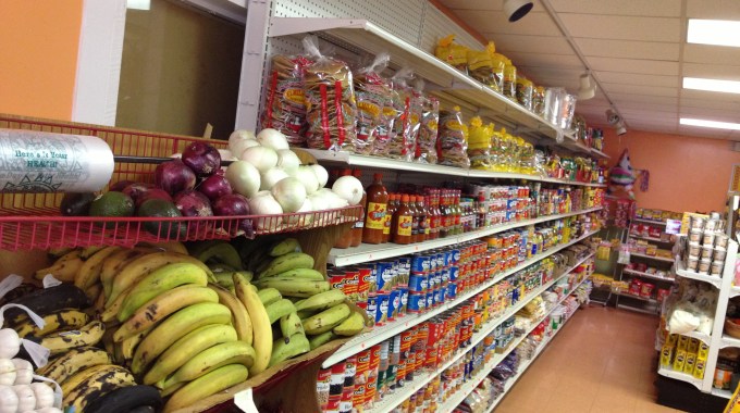 Foto 2013-05-11 07.22.41 p.m. Shelves at Tienda y Taqueria Fiesta